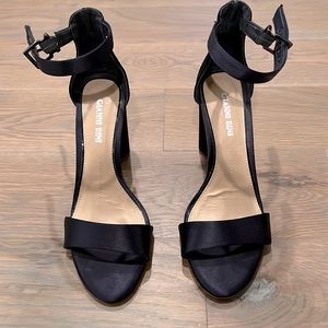 Gianni Bini navy heels, worn once